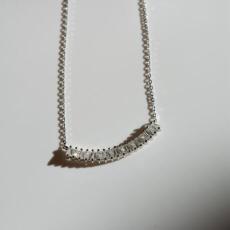 ARIELLA Silver necklace