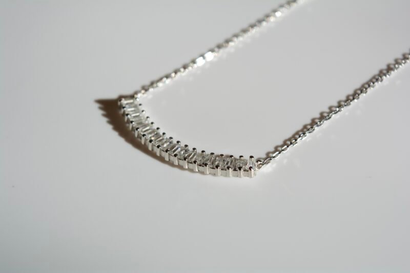 ARIELLA Silver necklace