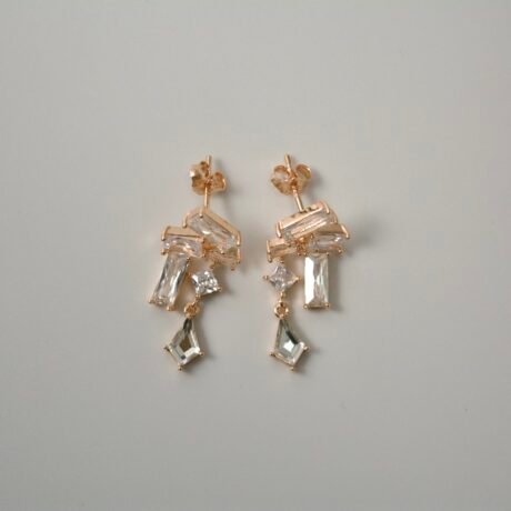 Zyra Σκουλαρίκια