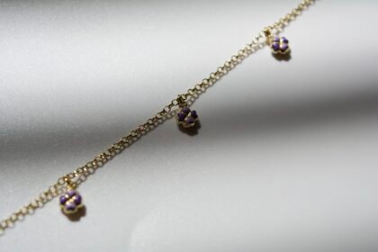 PURPLE LUCKY CHARMS Βραχιόλι