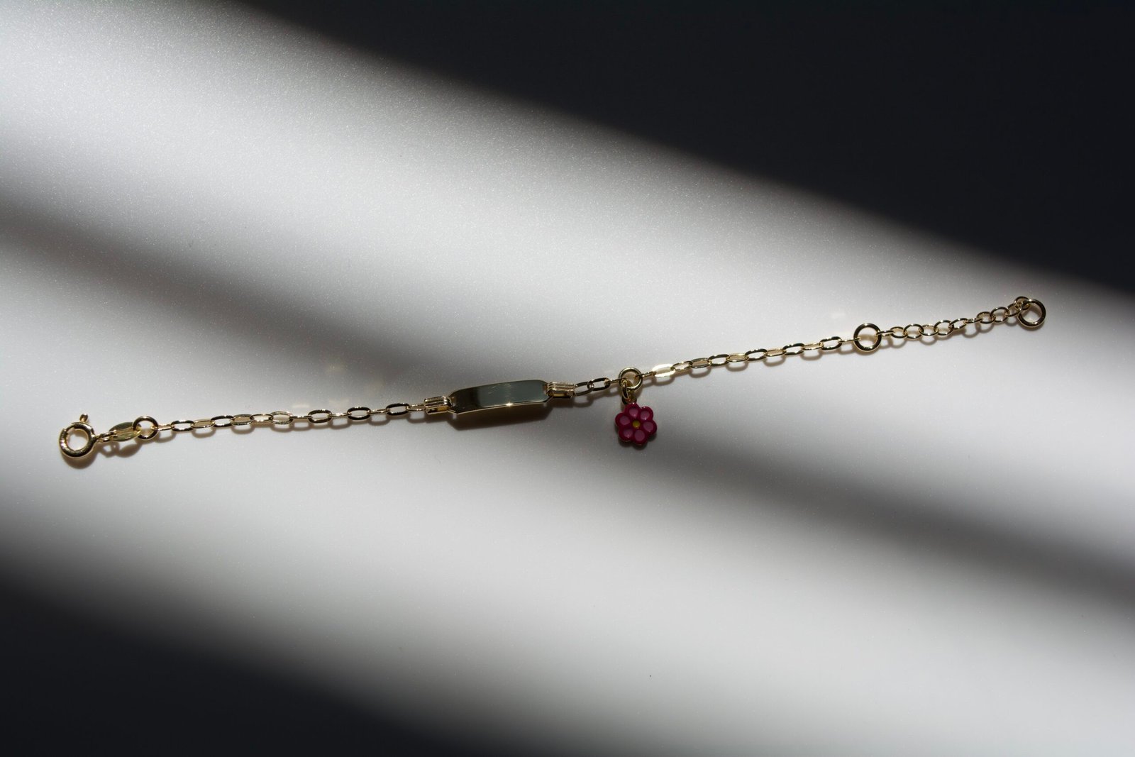 SINGLE FLOWER Βραχιόλι Χρυσό SINGLE FLOWER Βραχιόλι Χρυσό