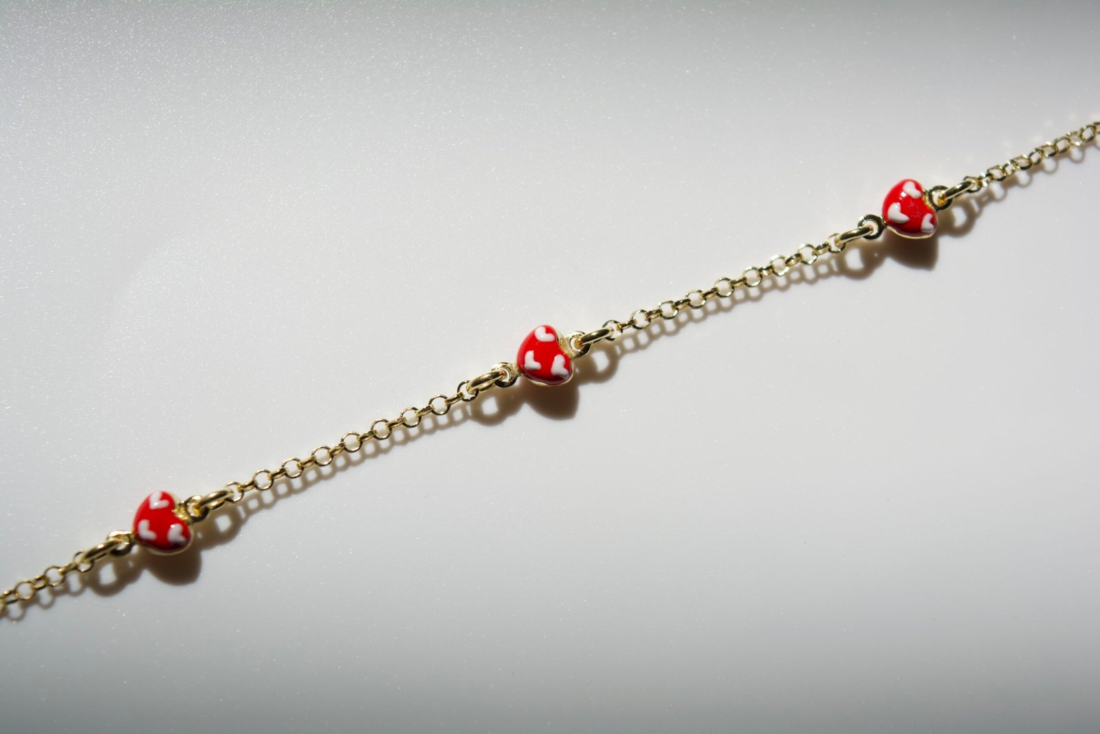 LOVE HEARTS Bracelet Gold LOVE HEARTS Bracelet Gold